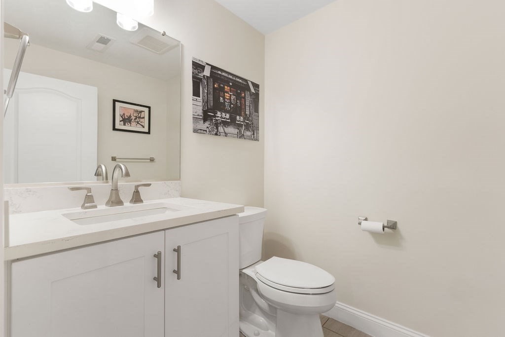 6 Pinewood Road Needham, MA 02492 - Photo 32 of 36