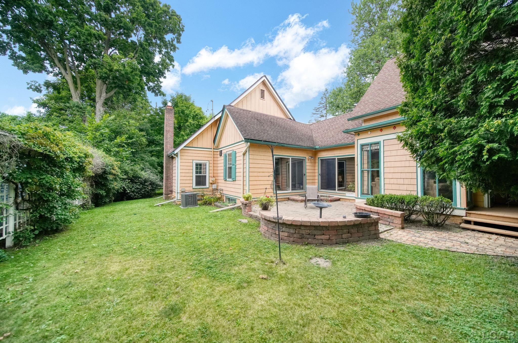 456 State Street Adrian, MI 49221 - Photo 45 of 57 50183694-68d9ff94-6620-4a80-b127-660f1bb9c6e4.JPG