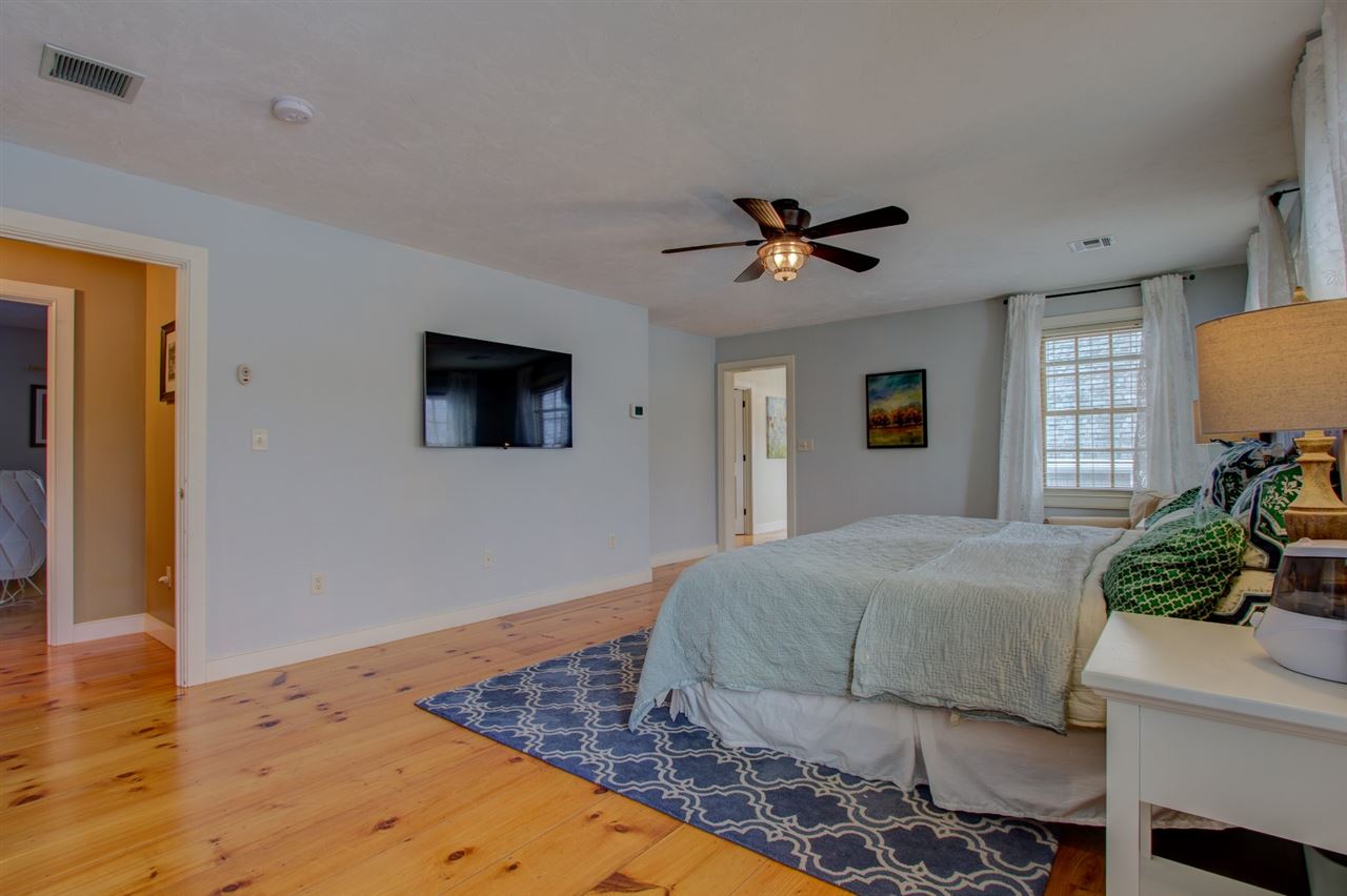 5 Sunny Meadow Road Atkinson, NH 03811 - Photo 21 of 40