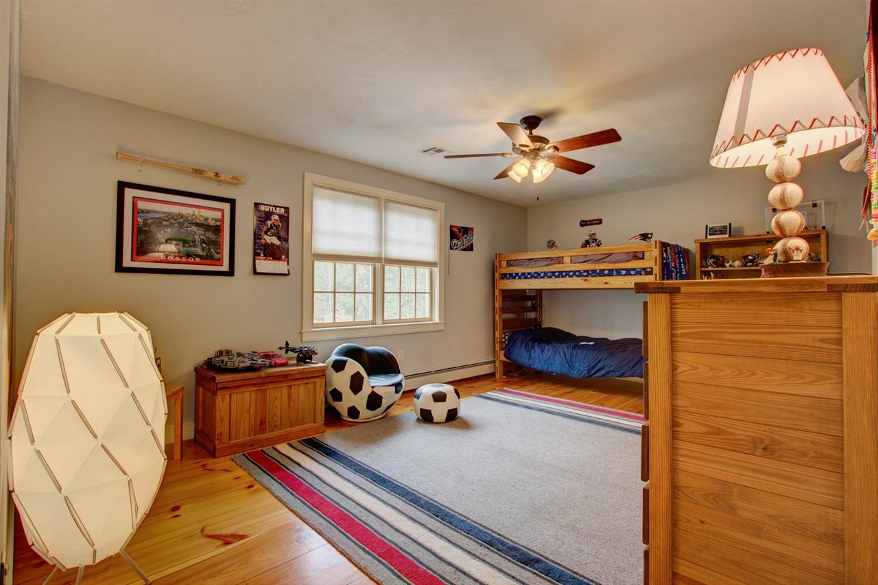 5 Sunny Meadow Road Atkinson, NH 03811 - Photo 23 of 40