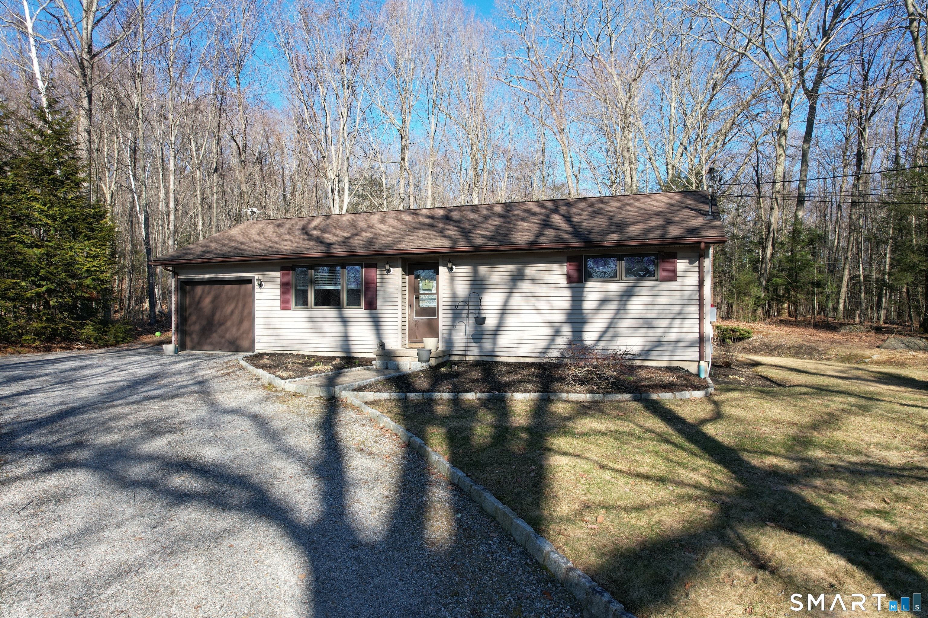 621 Wynne Road Winchester, CT 06098 - Photo 6 of 36