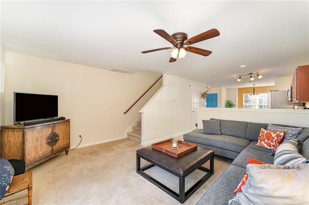 458 Ridgebrooke Drive High Point, NC 27265 - Photo 15 of 33