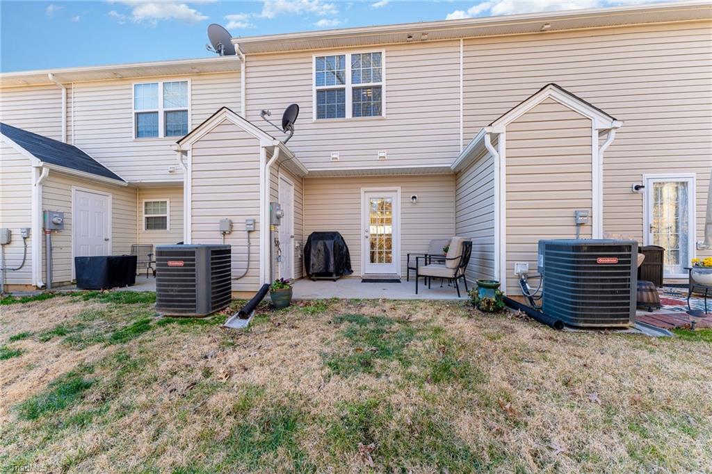 458 Ridgebrooke Drive High Point, NC 27265 - Photo 29 of 33