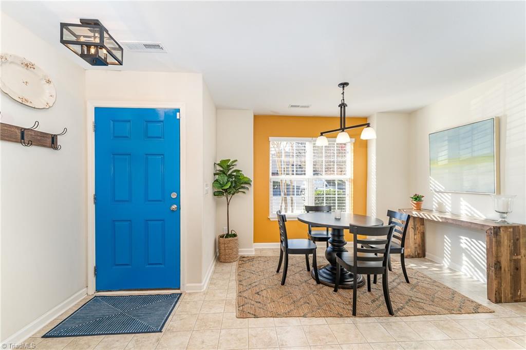 458 Ridgebrooke Drive High Point, NC 27265 - Photo 5 of 33