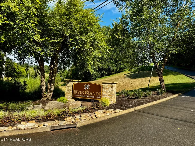 $89,900 | Lot 207 Clyde Ed Road, Kodak, TN 37764