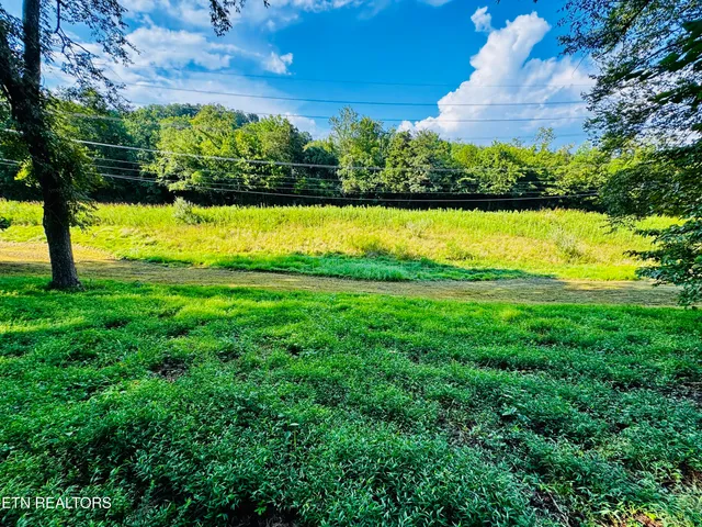 $89,900 | Lot 207 Clyde Ed Road, Kodak, TN 37764