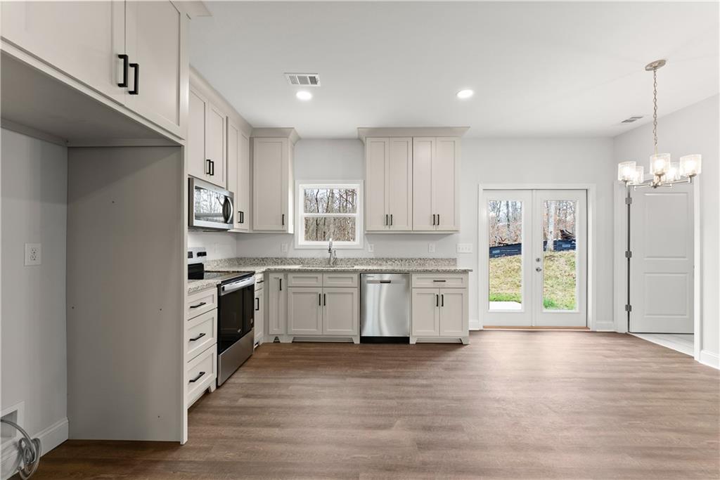 96 Hawk Ridge Court Cleveland, GA 30528 - Photo 12 of 31