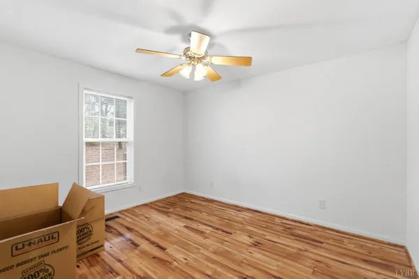 $282,500 | 10406 Richmond Highway, Lynchburg, VA 24504