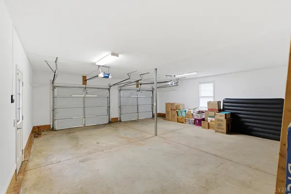 $282,500 | 10406 Richmond Highway, Lynchburg, VA 24504