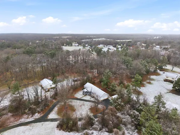 $282,500 | 10406 Richmond Highway, Lynchburg, VA 24504