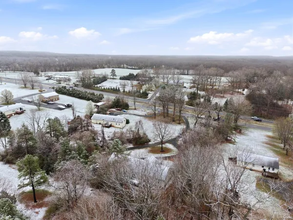 $282,500 | 10406 Richmond Highway, Lynchburg, VA 24504