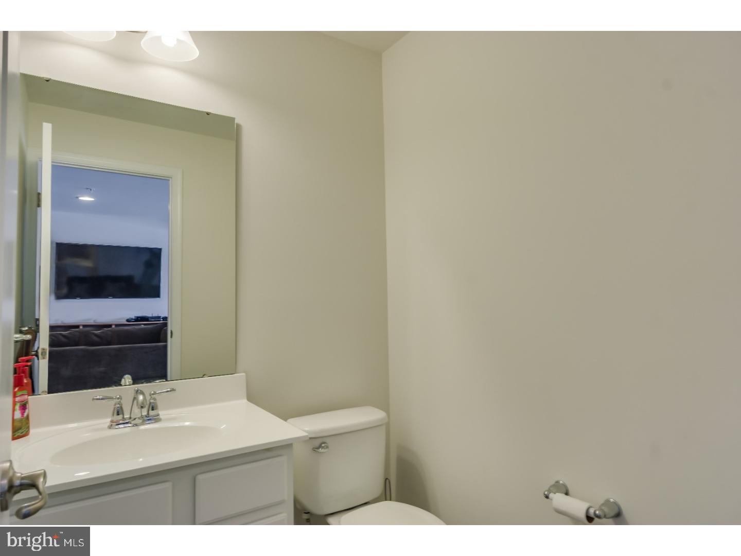 409 Lopata Road Phoenixville, PA 19460 - Photo 14 of 25 Gallery Image 14