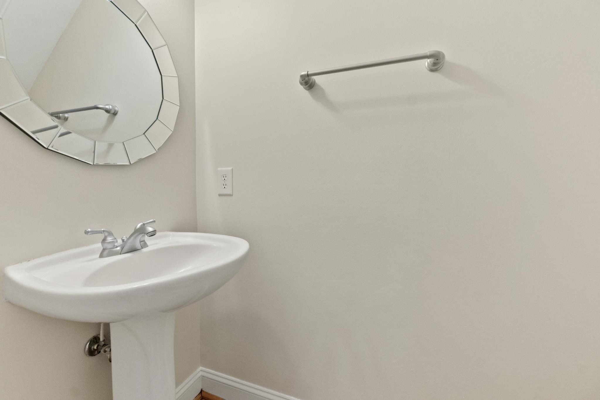 2251 Bellaire Avenue Raleigh, NC 27608 - Photo 10 of 26 Photo 10