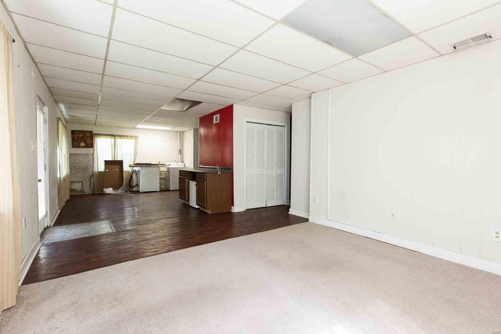 9776 Ridge Heights Road Fairview Heights, IL 62208 - Photo 14 of 25 Gallery Image 14