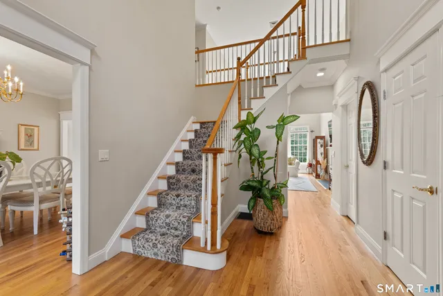 $900,000 | 105 Lake Ridge Road, Southbury, CT 06488