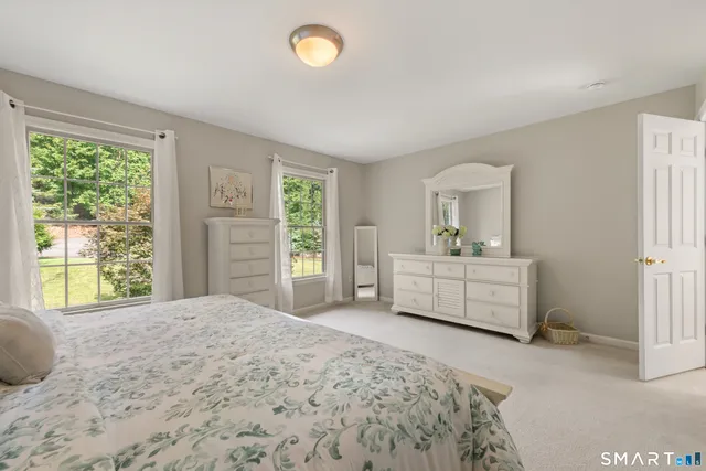 $900,000 | 105 Lake Ridge Road, Southbury, CT 06488