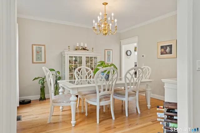 $900,000 | 105 Lake Ridge Road, Southbury, CT 06488