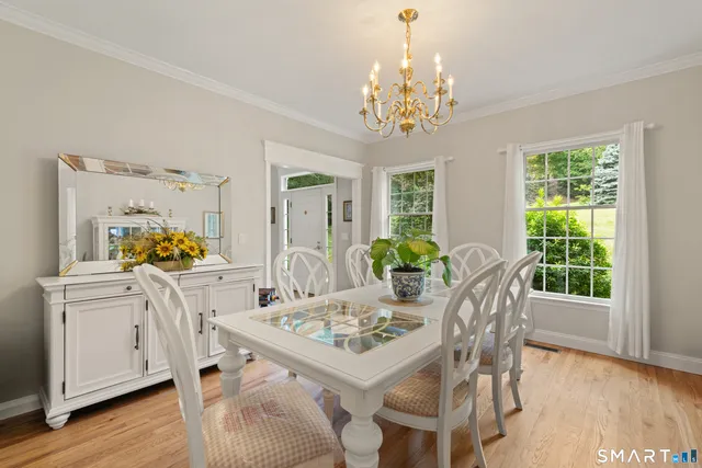 $900,000 | 105 Lake Ridge Road, Southbury, CT 06488