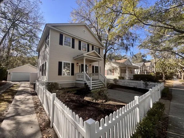 $469,000 | 28 Kensington Boulevard, Bluffton, SC 29910