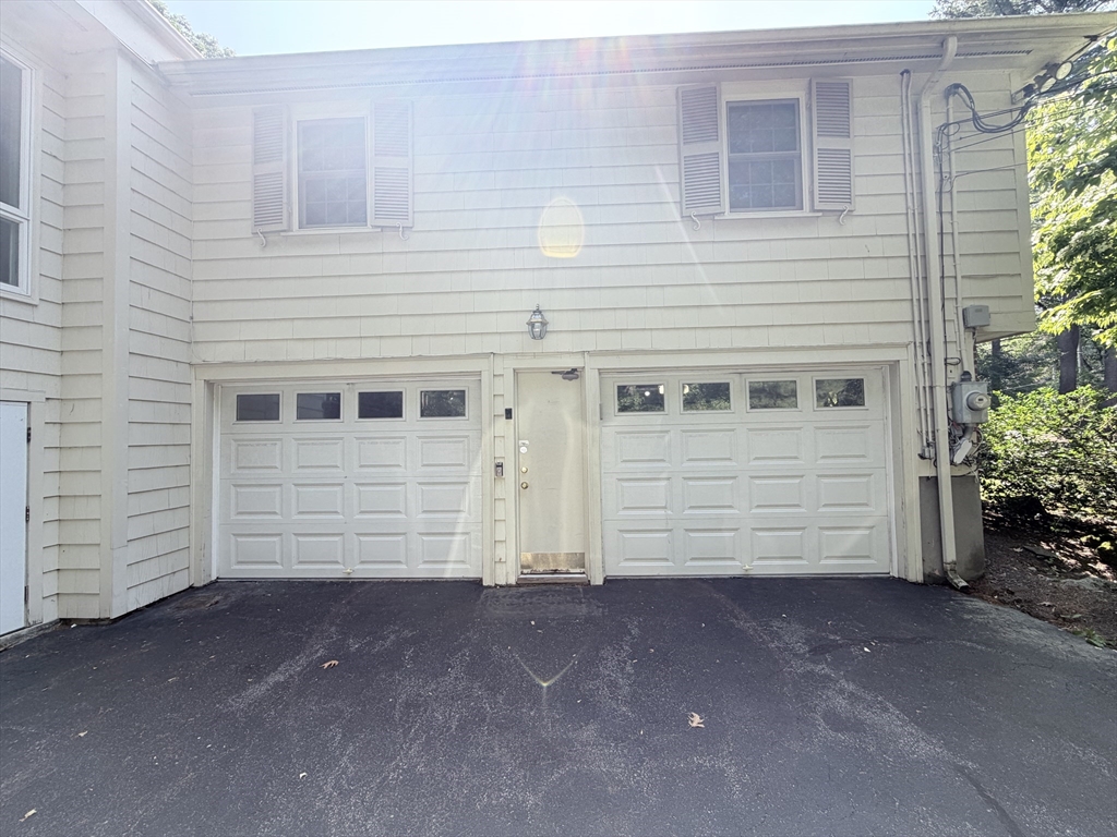 40 Bakers Hill Road Weston, MA 02493 - Photo 15 of 22