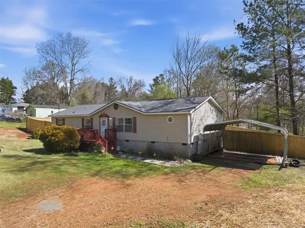 $215,000 | 147 Pocahontas Street, Jackson, GA 30233