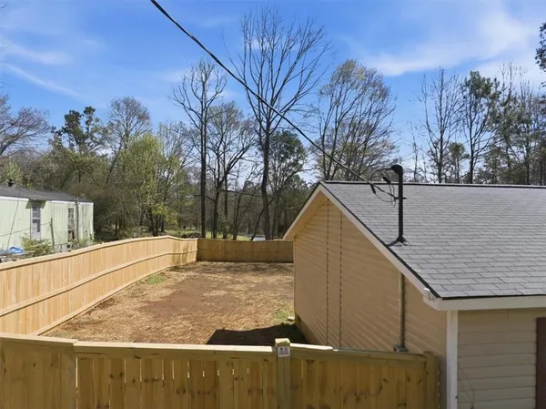 $215,000 | 147 Pocahontas Street, Jackson, GA 30233