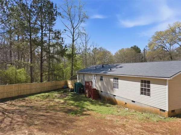 $215,000 | 147 Pocahontas Street, Jackson, GA 30233