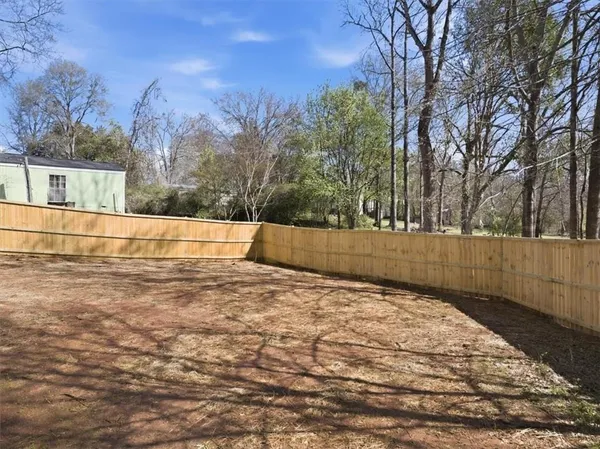 $215,000 | 147 Pocahontas Street, Jackson, GA 30233