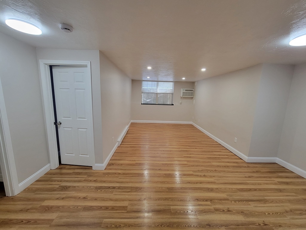 46 Edgeworth Street, Unit 318 Worcester, MA 01605 - Photo 6 of 10