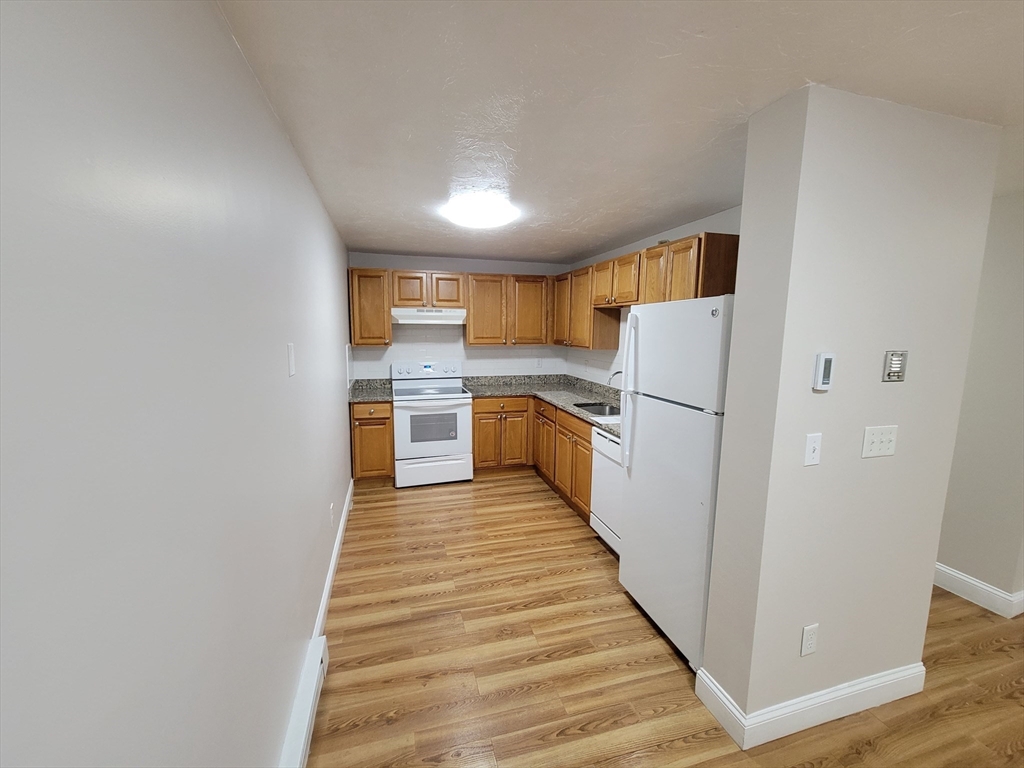 46 Edgeworth Street, Unit 318 Worcester, MA 01605 - Photo 7 of 10