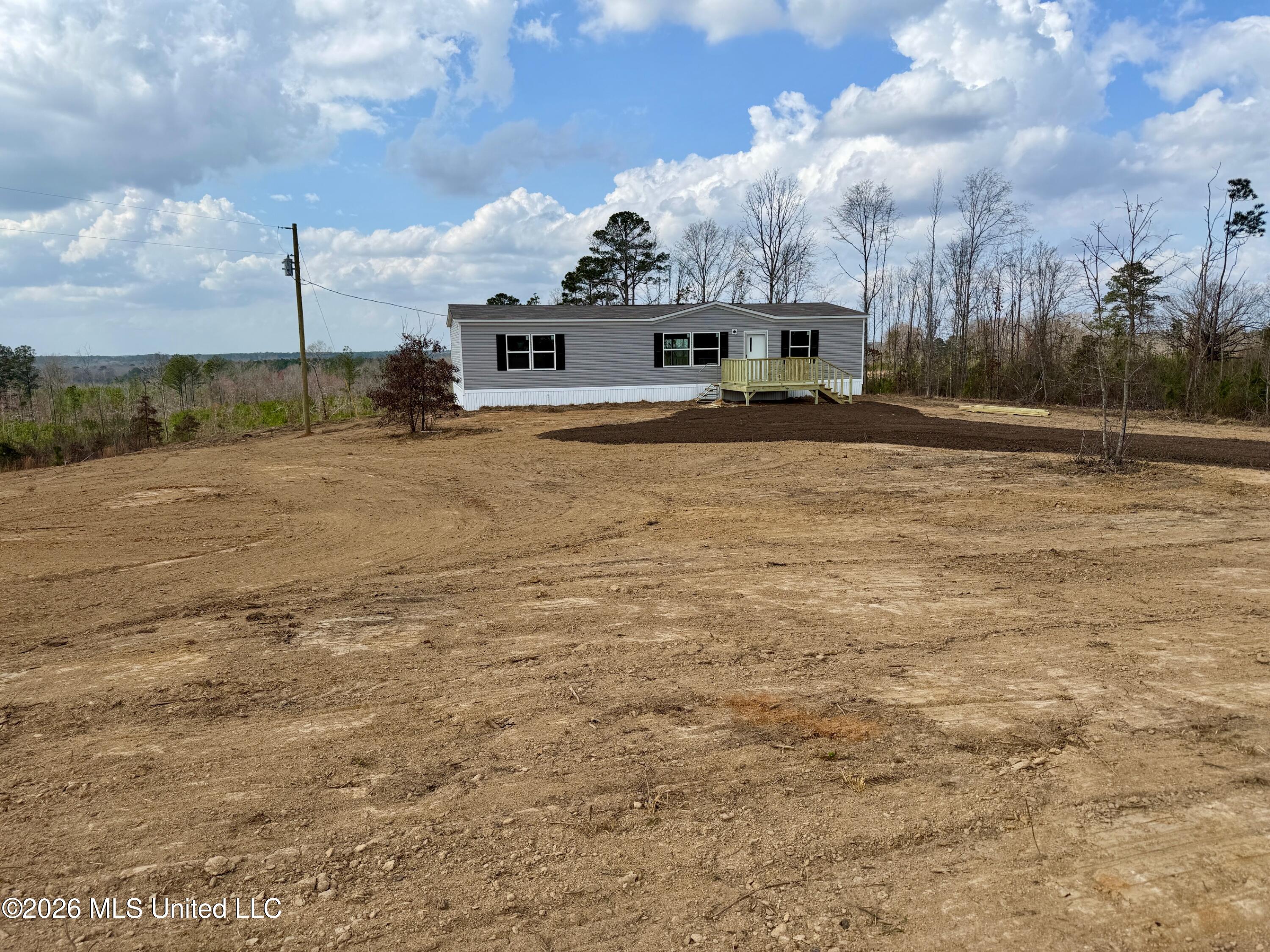 3295 St Anne Road Carthage, MS 39051 - Photo 3 of 28 IMG_1847