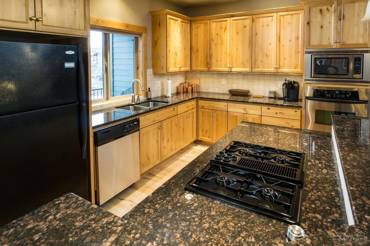 686 Southwest Otter Way Bend, OR 97702 - Photo 6 of 20 Additional Photo