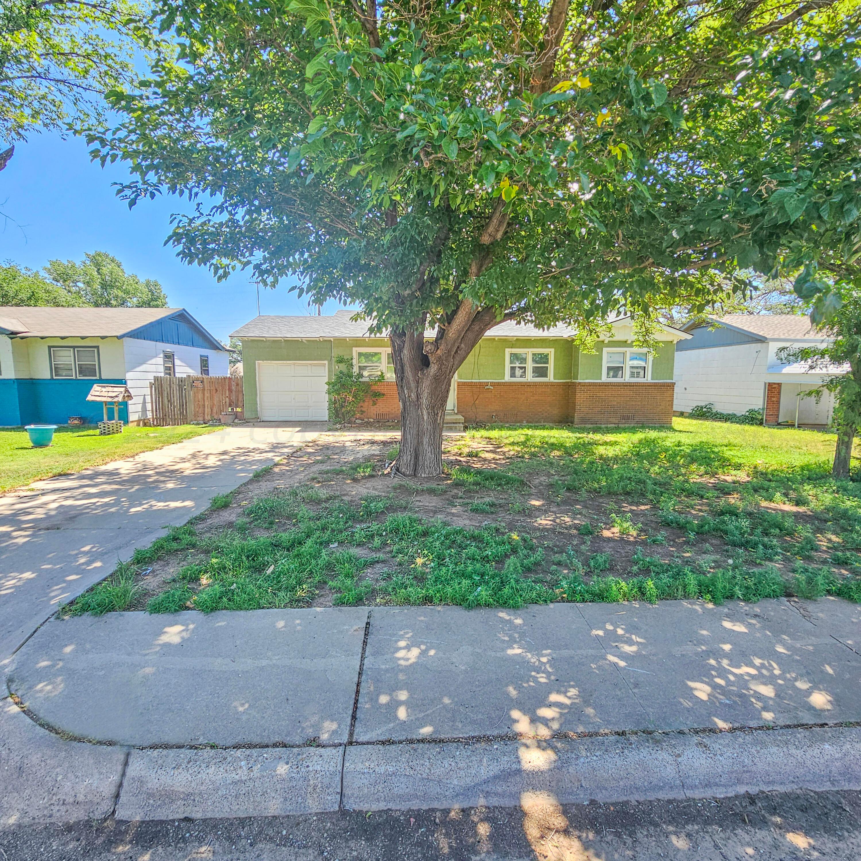 5125 South Bonham Street Amarillo, TX 79110 - Photo 1 of 13 20240605_114801