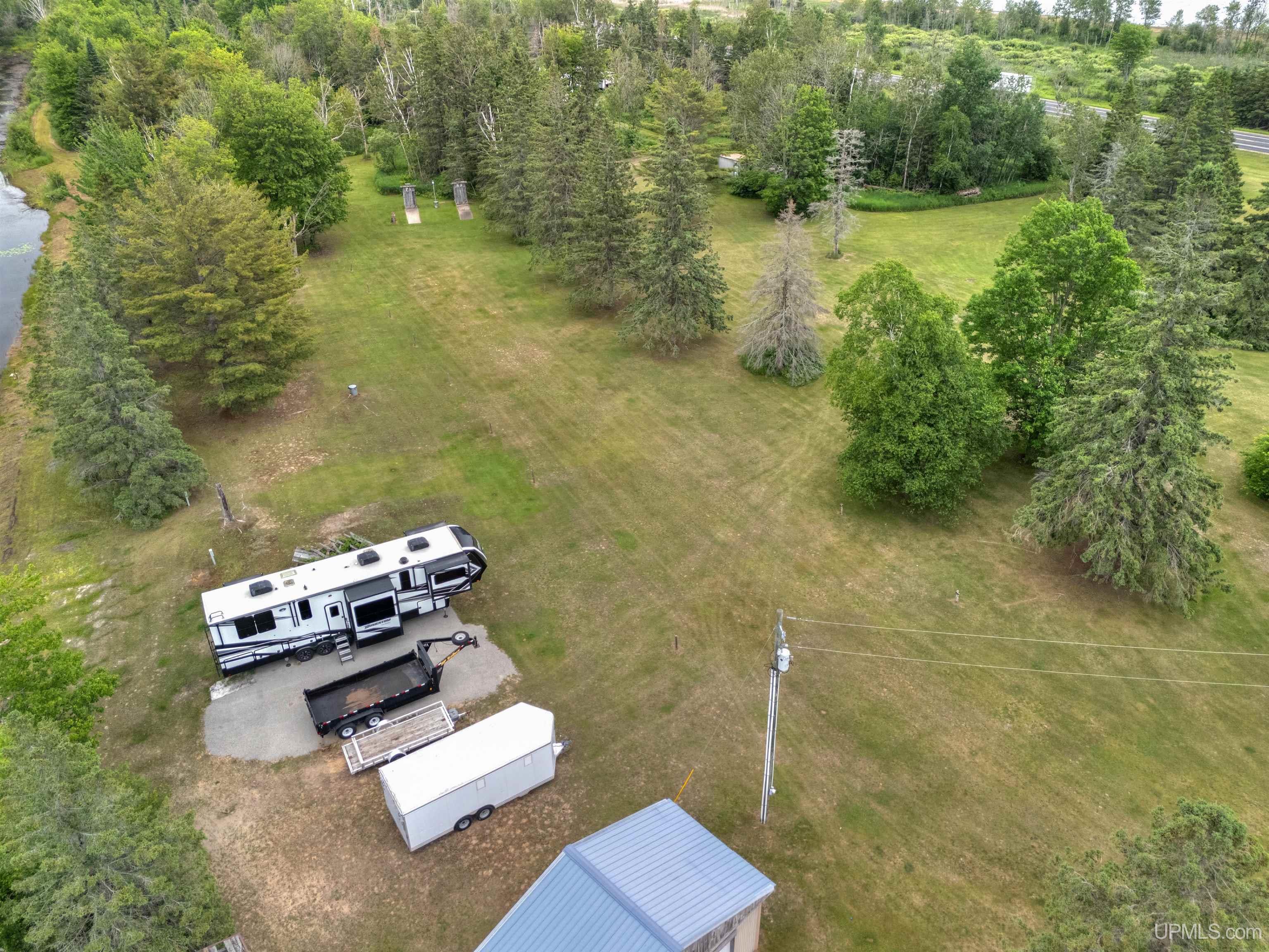 15682 Highway 2 Cooks, MI 49817 - Photo 32 of 56