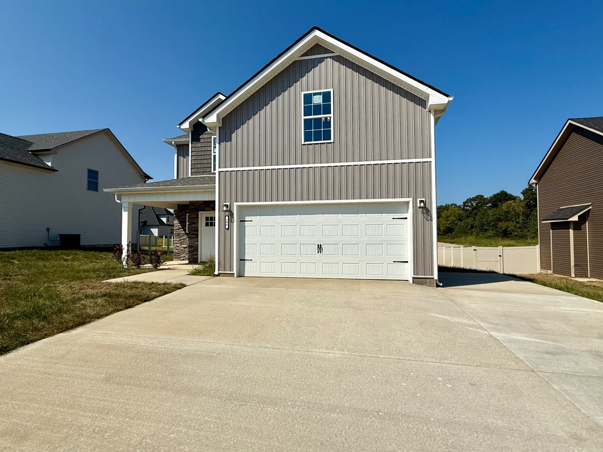 166 Dewberry Road Clarksville, TN 37042 - Photo 4 of 35 Gallery Image 4