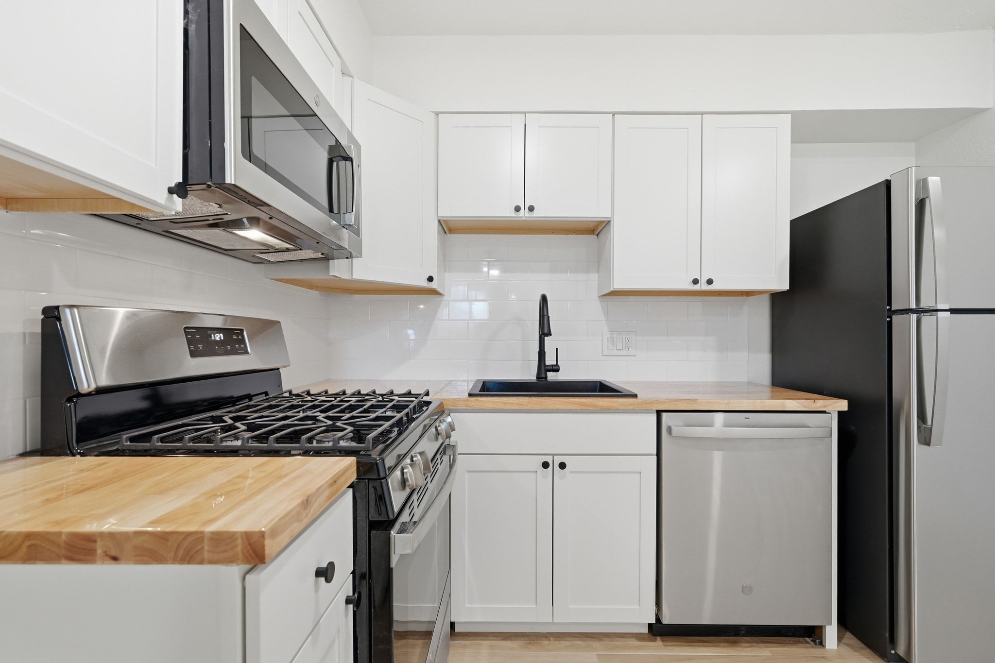 4908 West Gate Boulevard, Unit 103 Austin, TX 78745 - Photo 4 of 13