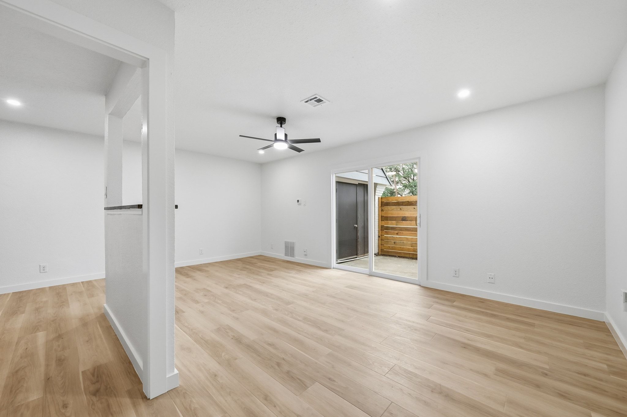 4908 West Gate Boulevard, Unit 103 Austin, TX 78745 - Photo 7 of 13