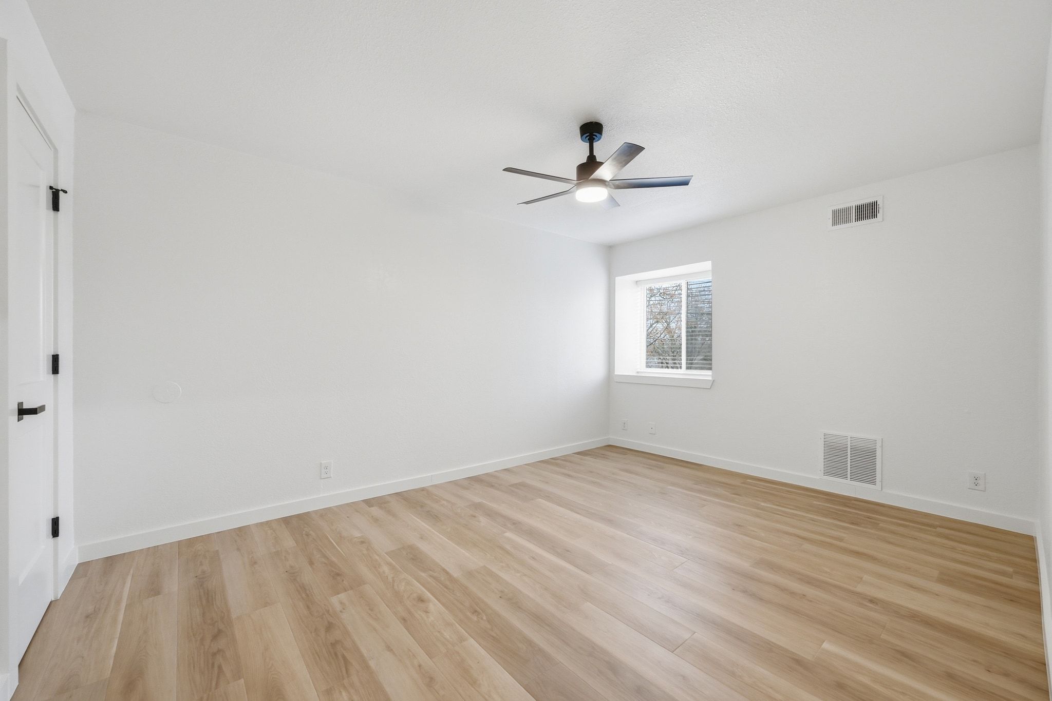 4908 West Gate Boulevard, Unit 103 Austin, TX 78745 - Photo 9 of 13