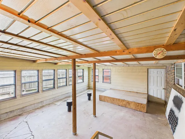 $149,999 | 408 Jupiter Street, Pampa, TX 79065