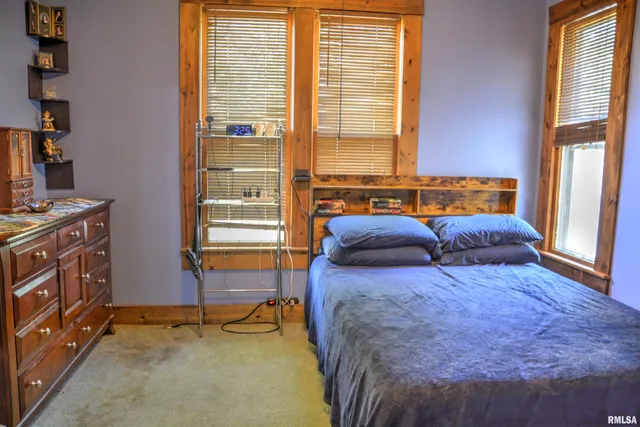 $84,000 | 605 East Adams Street, Blandinsville, IL 61420