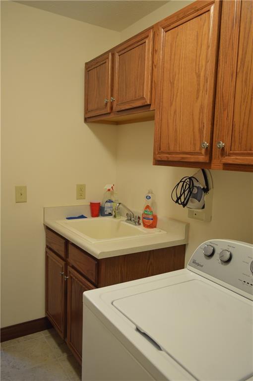 2979 Windy Ridge Drive Springfield, OH 45502 - Photo 13 of 34