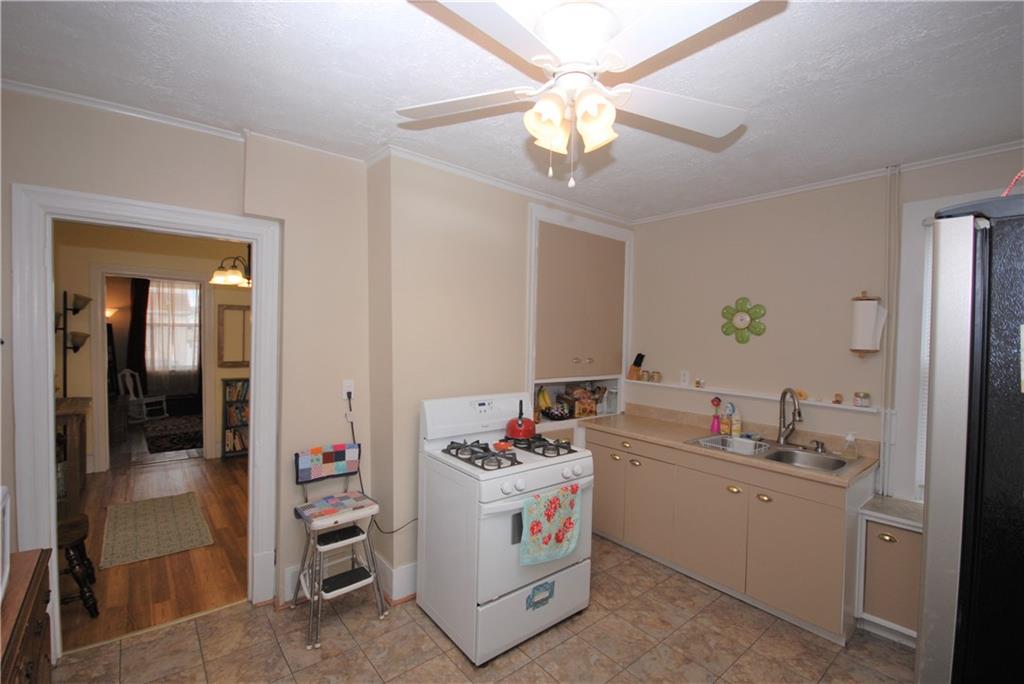 504 Spring Street Latrobe, PA 15650 - Photo 3 of 18 Gallery Image 3