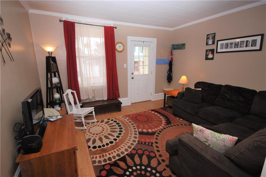 504 Spring Street Latrobe, PA 15650 - Photo 4 of 18 Gallery Image 4