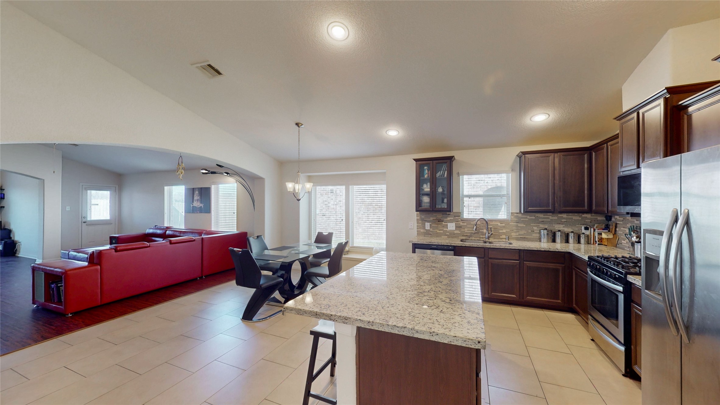 2607 Patricia Crossing Rosenberg, TX 77471 - Photo 4 of 24