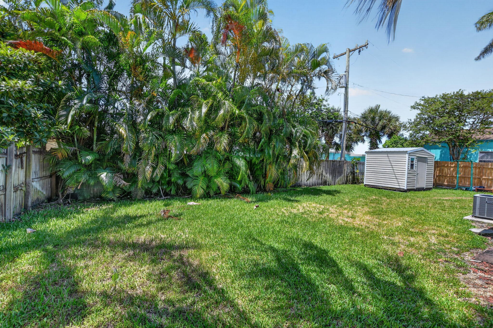 155 Northeast 20th Street Boca Raton, FL 33431 - Photo 28 of 32 26-web-or-mls-DSC_2829
