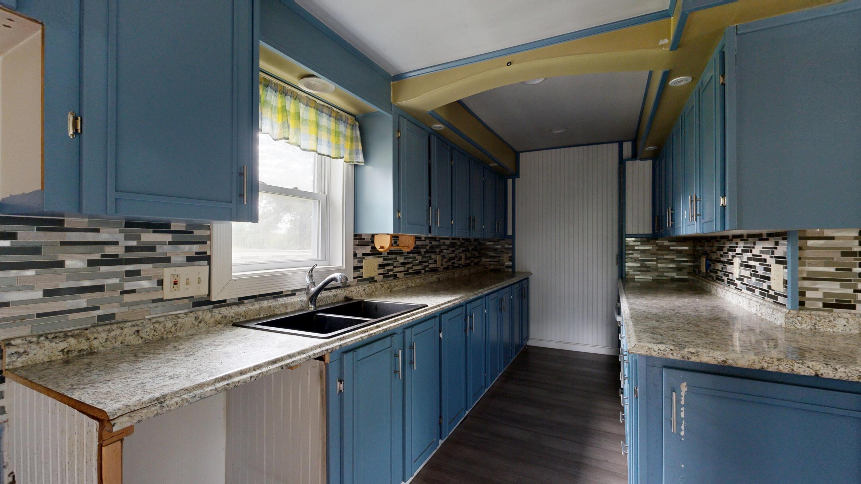 445 West River Road Augusta, ME 04330 - Photo 14 of 44