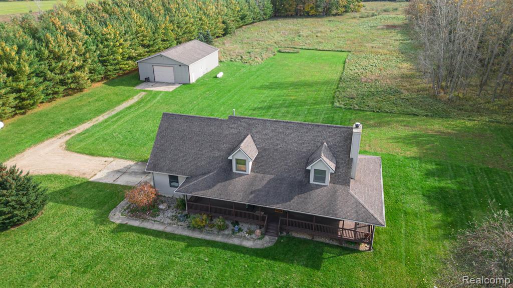 5868 Lovejoy Road Perry, MI 48872 - Photo 2 of 32