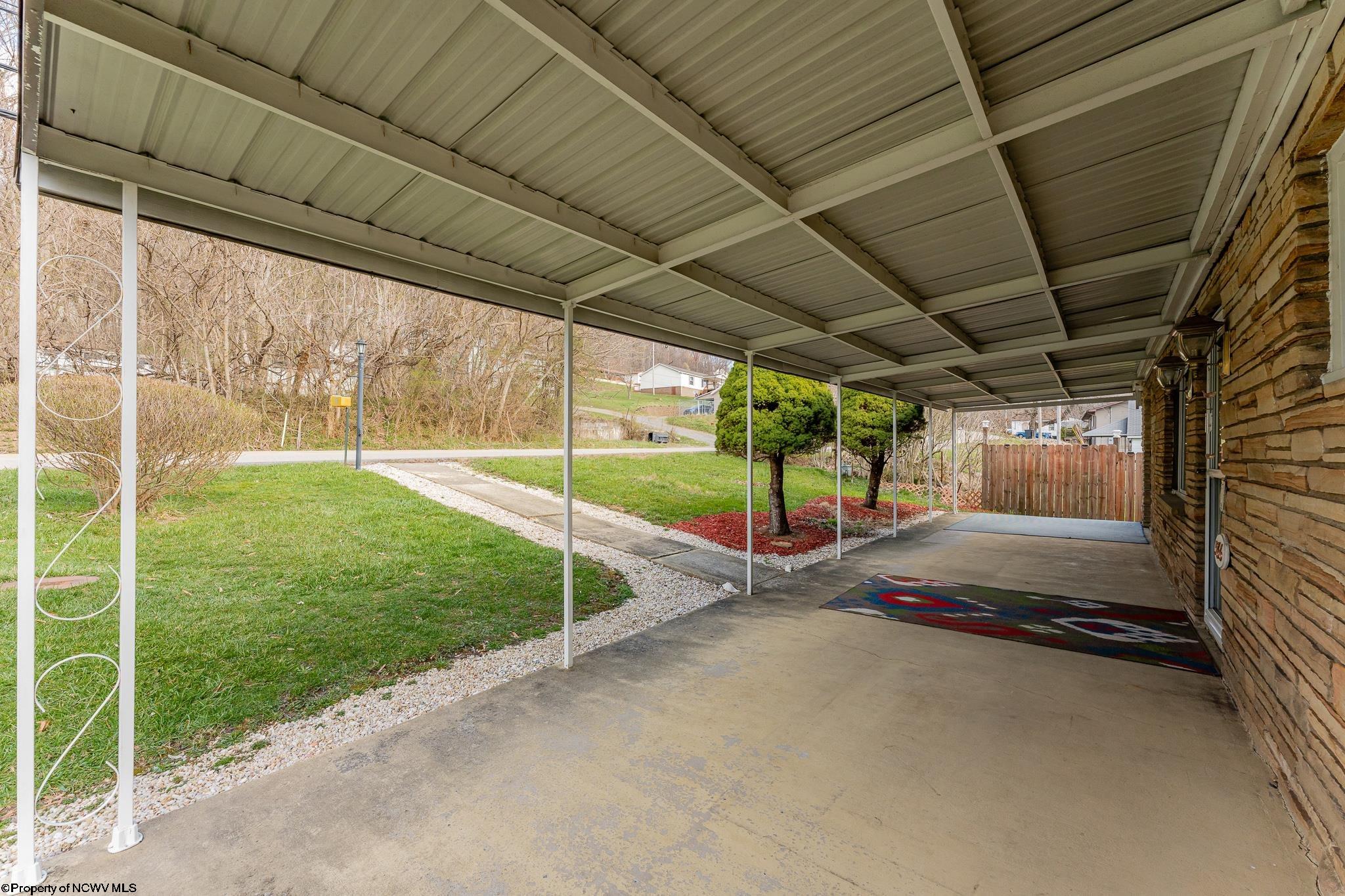 566 Brookhaven Road Morgantown, WV 26508 - Photo 20 of 37 Gallery Image 20