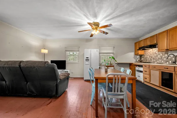 $450,000 | 15 Meadowlark Drive, Tryon, NC 28782