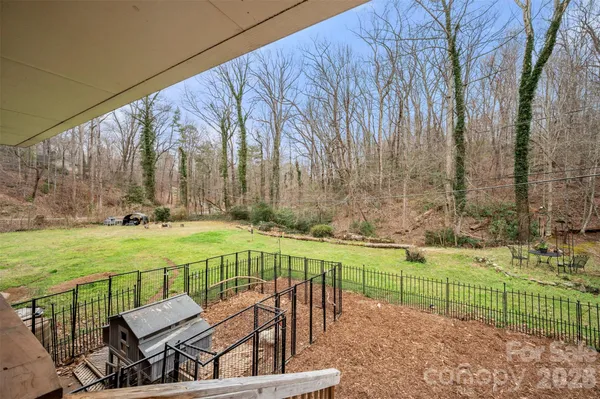 $450,000 | 15 Meadowlark Drive, Tryon, NC 28782